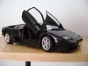 1:18 - Auto Art - Lamborghini - Diablo 6.0 - 2001 - Black - Street - 0